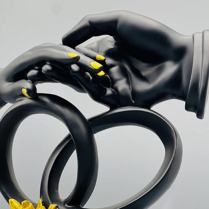 Wedding Proposal, Engagement Ring, Couples Holding Hand Statue Wedding Proposal, Engagement Ring, Couples Holding Hand Statue