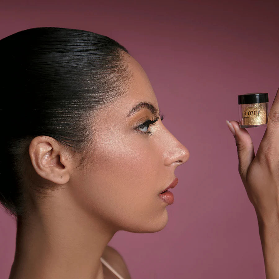 AMRIJ #02 SPARKLE EYESHADE AMRIJ #02 SPARKLE EYESHADE