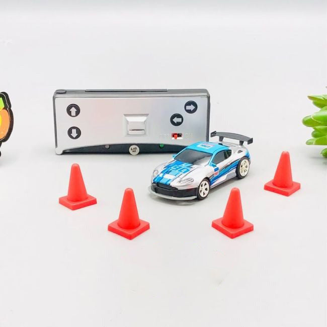 2.4GHz RC Mini Drifting Car In Cane With Lights 2.4GHz RC Mini Drifting Car In Cane With Lights