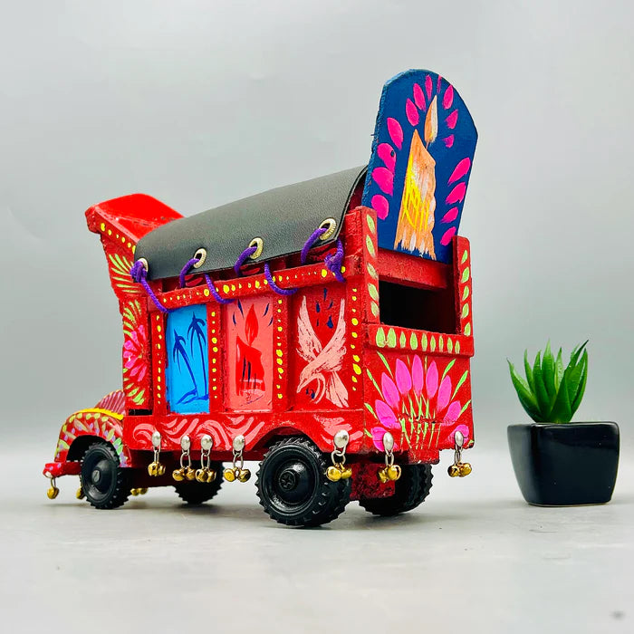 Traditional Wooden Truck Model Traditional Wooden Truck Model