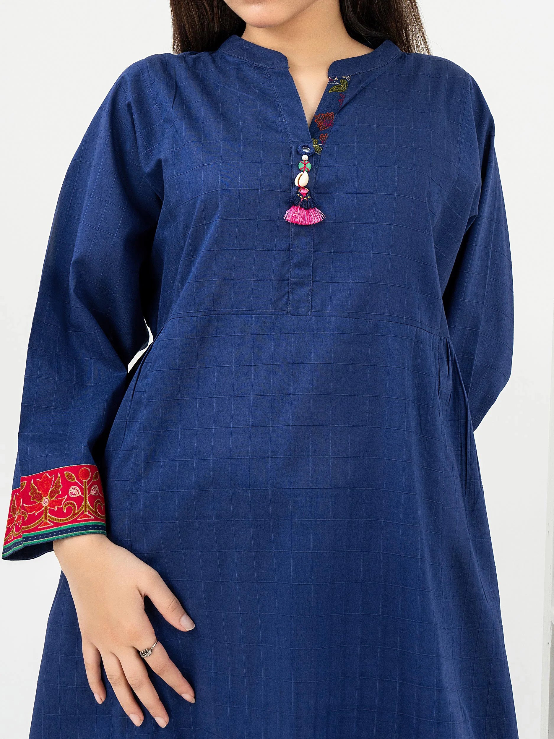 2 Piece Lawn Shirt-Printed (Pret) 2 Piece Lawn Shirt-Printed (Pret)