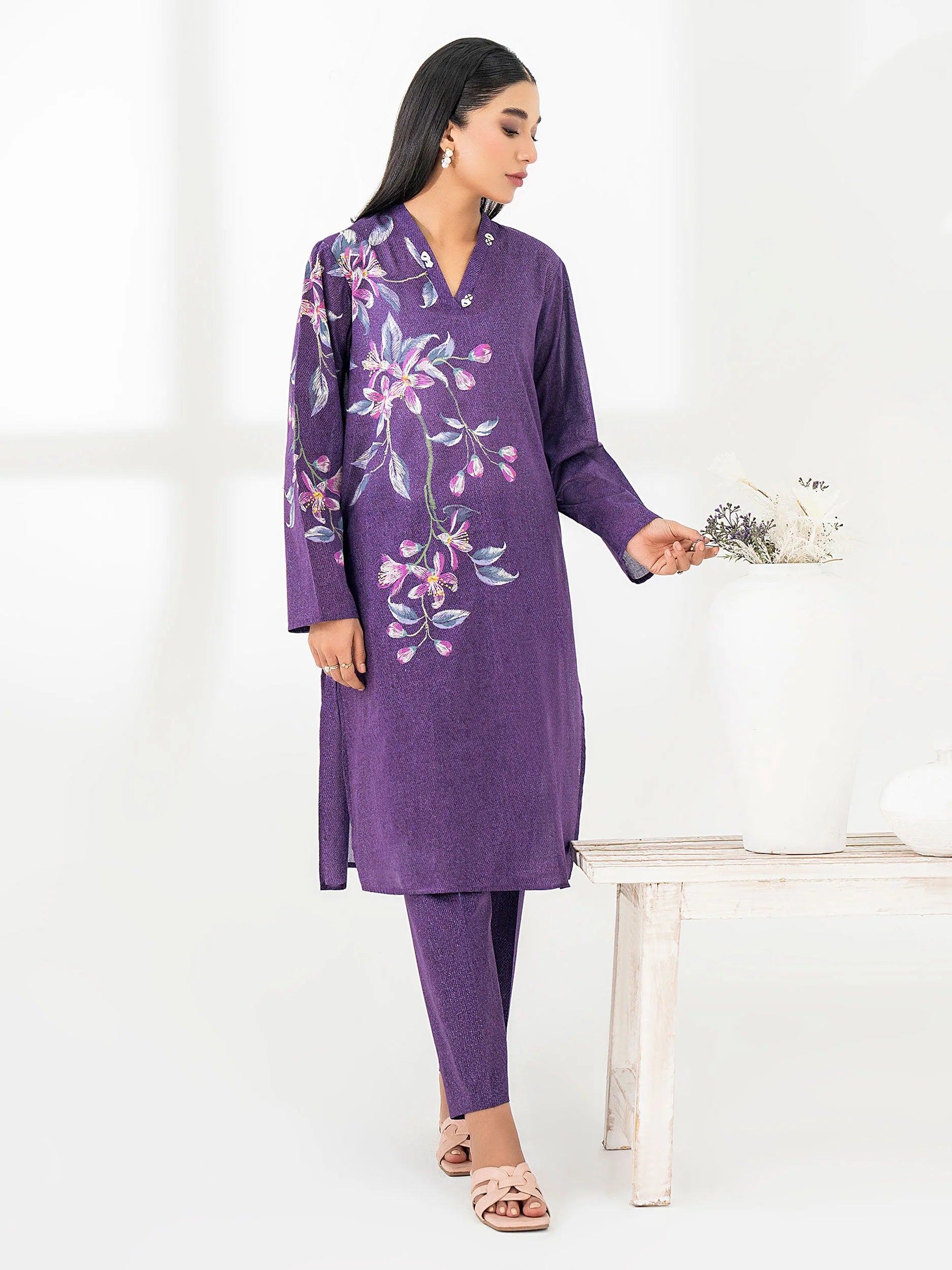 2 Piece Lawn Suit-Printed (Pret) 2 Piece Lawn Suit-Printed (Pret)