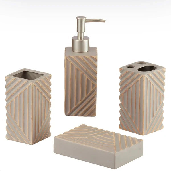 Line Textured Bath Set (4 Pcs) Line Textured Bath Set (4 Pcs)