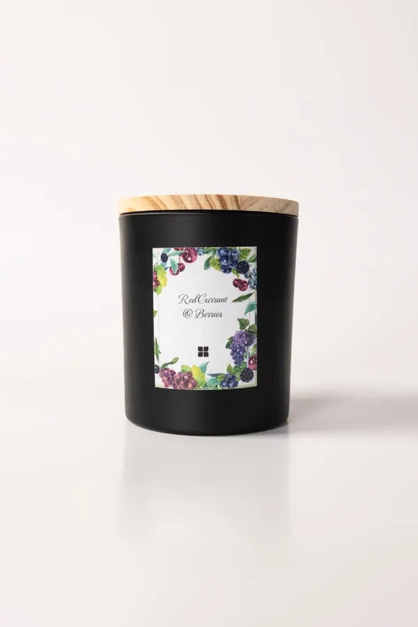 Redcurrant And Berries Scented Candle Redcurrant And Berries Scented Candle