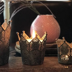 Circular Crown Candle Holder Set (3 Pcs)