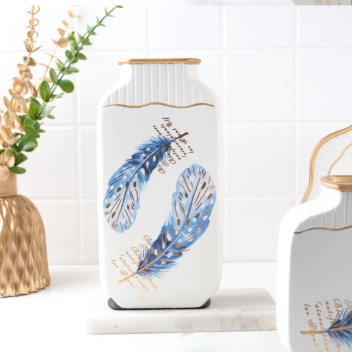 Modern Vase With Feather Texture Modern Vase With Feather Texture