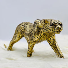 Engraved Texture Leopard Sculpture