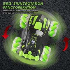 RC Four-Wheel Stunt Spray Racing Car