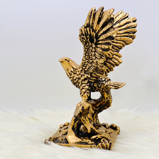 Eagle's Majesty Sculpture