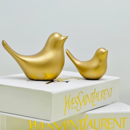 Jane & Joe Sparrows Sculpture (Golden)
