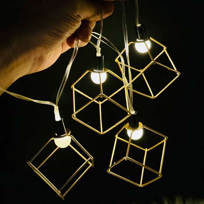 Cubic Fairy Light