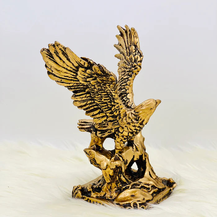 Eagle's Majesty Sculpture