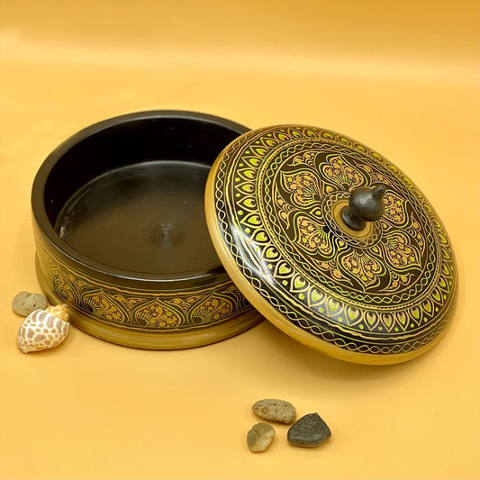 Naqshi Jar with Lid