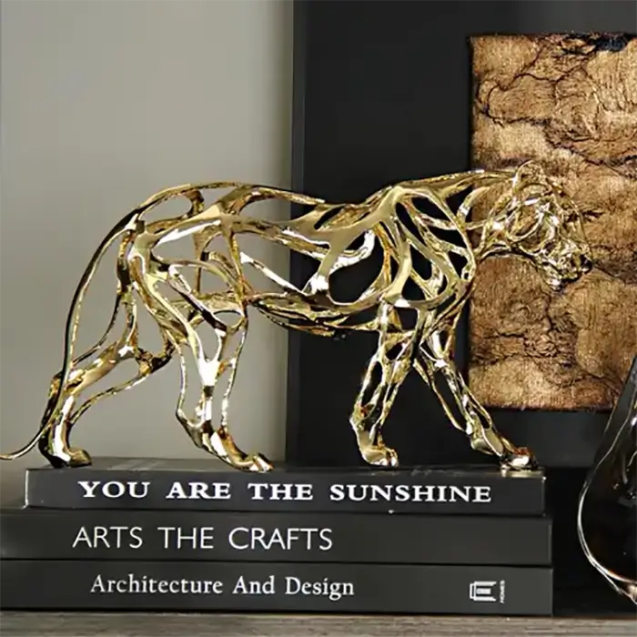 Modern Desktop Lion Figurine Ornament