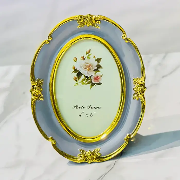 Oval Photo Frame (4" x 6")
