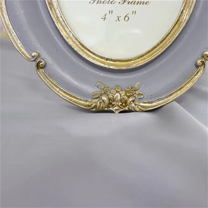 Oval Photo Frame (4" x 6")