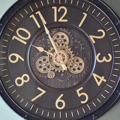 Vintage Styled Wall Clock With Moving Gears