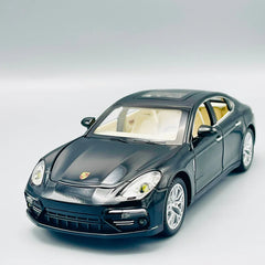 1:24 Diecast Porsche Panamera