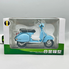 1:10 Premium Diecast Vespa Model