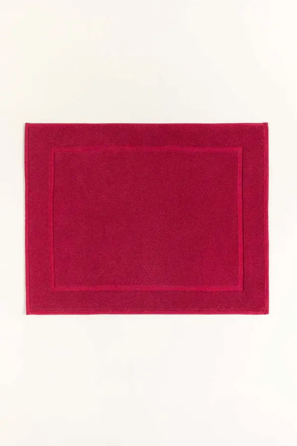 Crimson Terry Bath Mat In Pakistan - Household - Nextu.pk