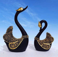 Pair Of Swans Statue