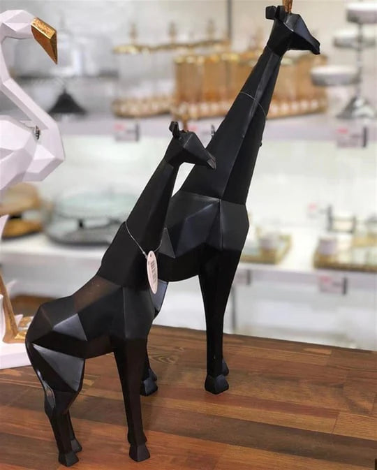 Abstract Giraffe Statue (Set Of 2)