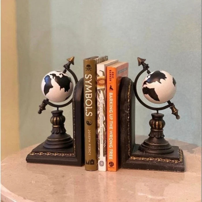 Traditional Check Design Globe Bookend