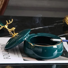 Fashion Ceramic Ashtray With Lid