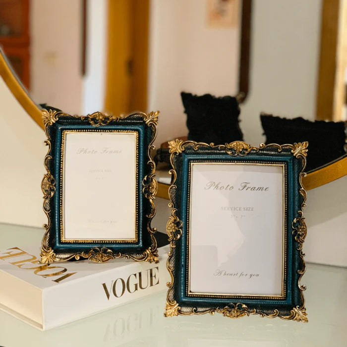 Resin Luxurious Photo Frames (2 Pcs)