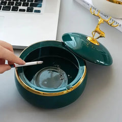 Fashion Ceramic Ashtray With Lid