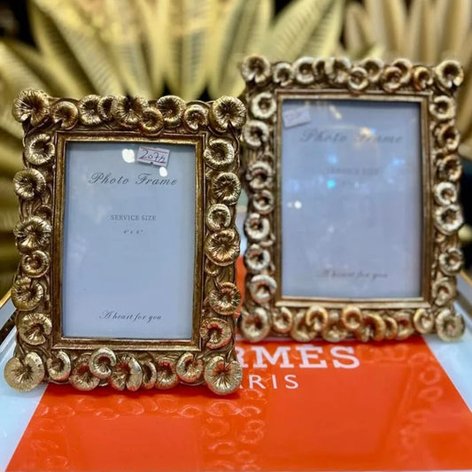 Exclusive Resin Gold Picture Frame (2 Pcs)